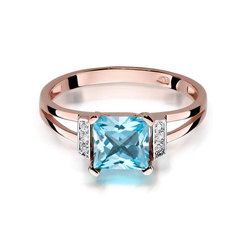 Gold Ring With Topaz And Diamonds