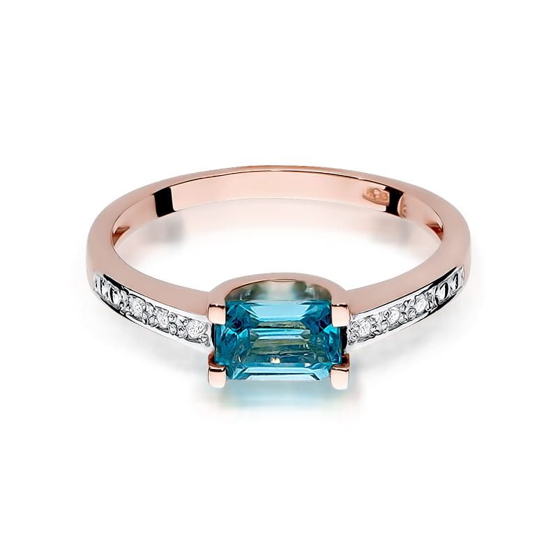 Gold Ring With Topaz And Diamonds