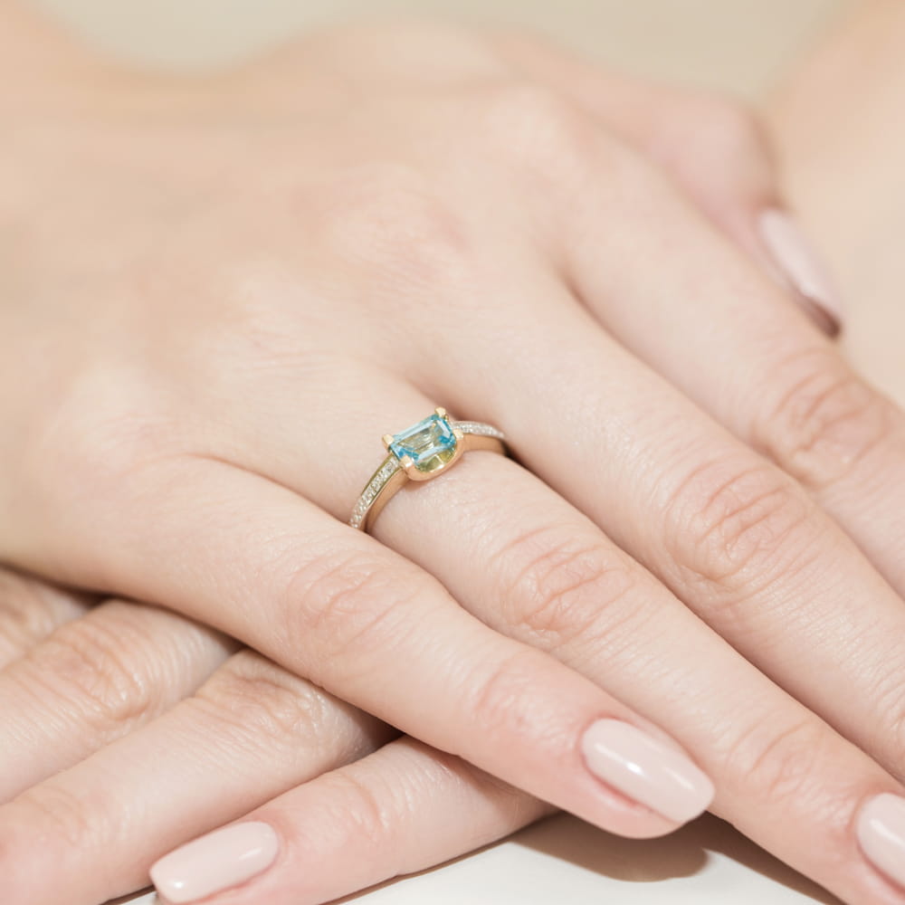 Gold Ring With Topaz And Diamonds
