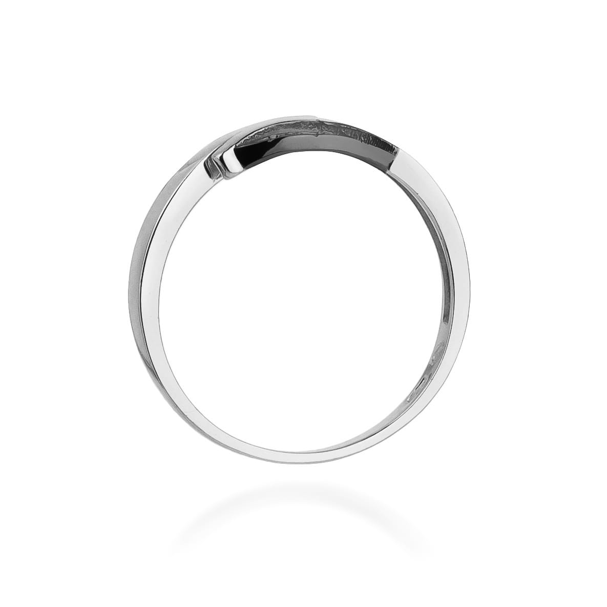 Gold Ring With Black And White Diamonds
