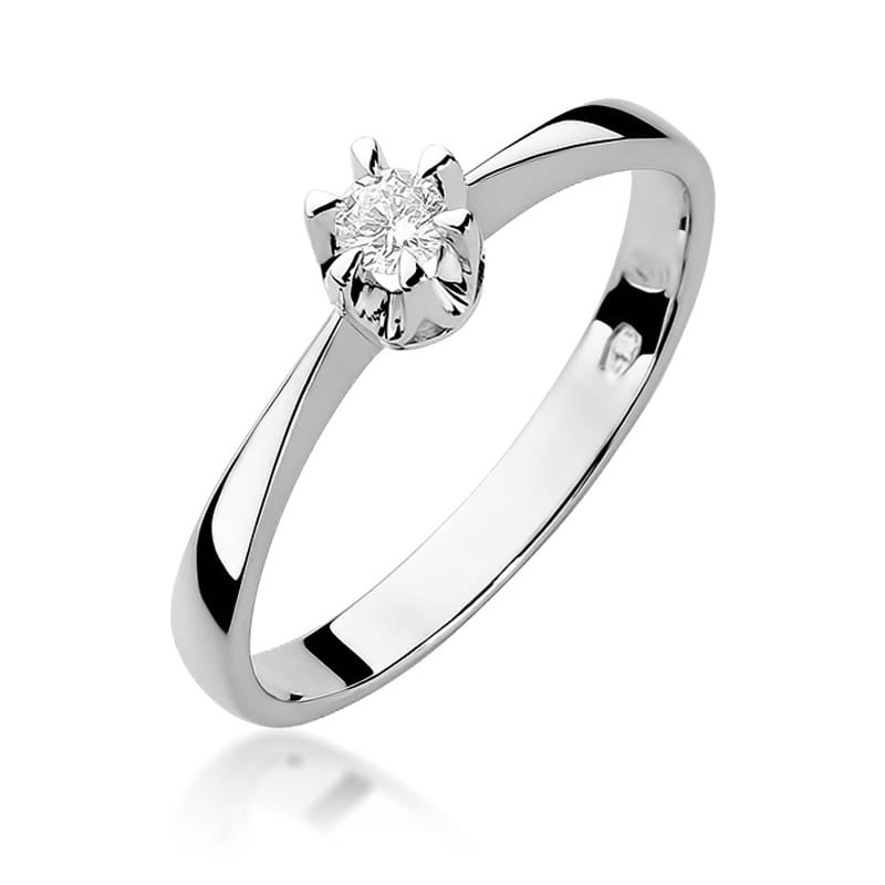 Gold Ring With Diamond