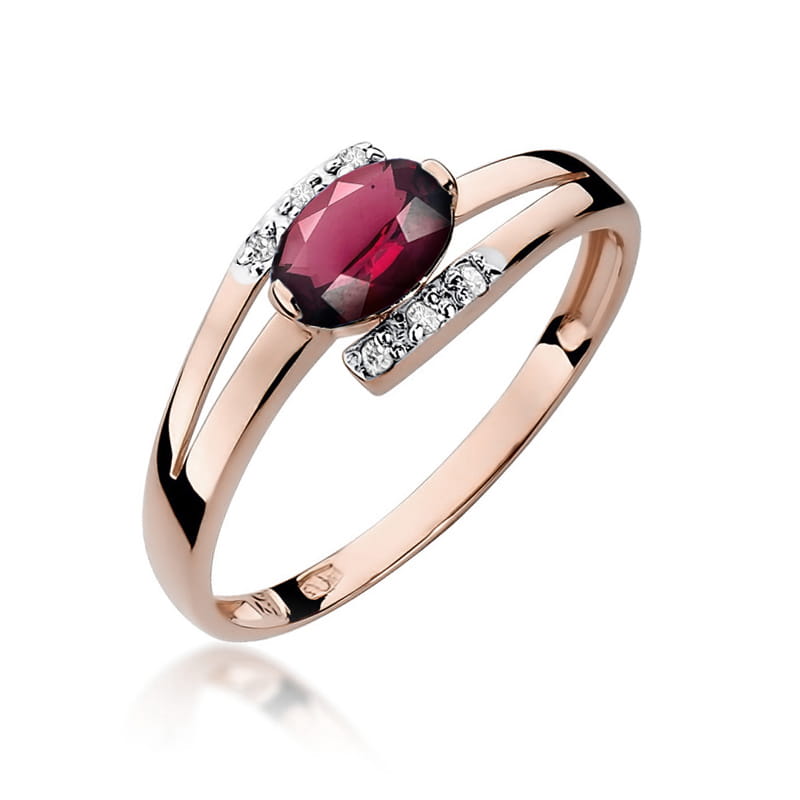 Gold Ring With Rhodolite And Diamonds