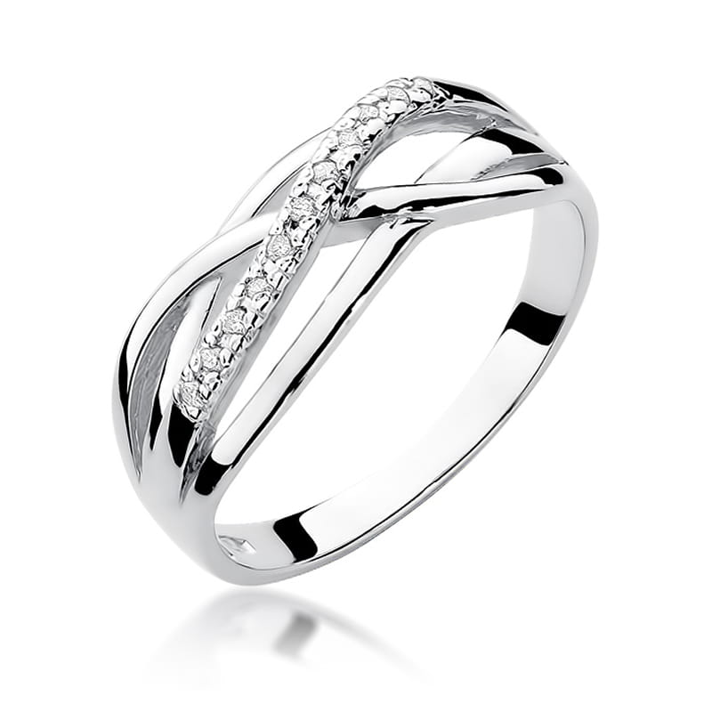 Gold Ring With Diamonds