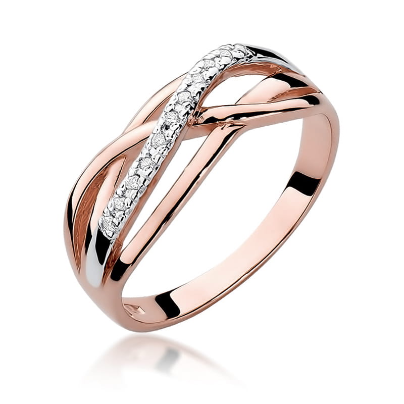 Gold Ring With Diamonds