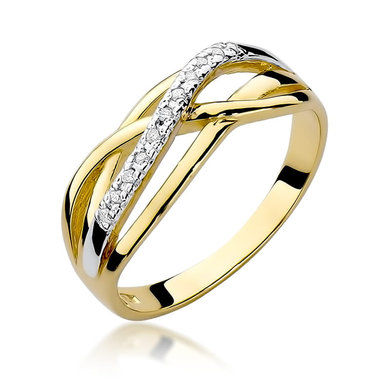 Gold Ring With Diamonds
