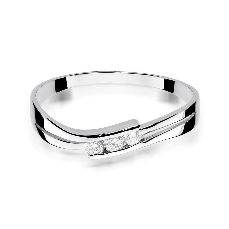 Gold Ring With Diamonds