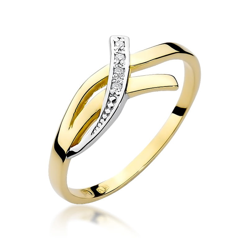 Gold Ring With Diamonds