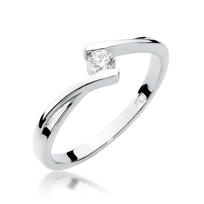 Auksinis Žiedas Su Deimantu