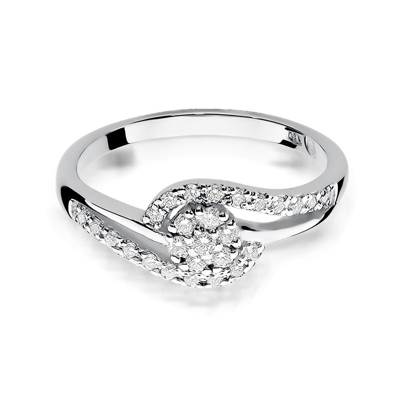 Gold Ring With Diamonds