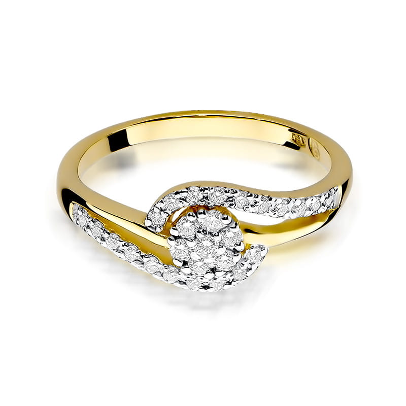 Gold Ring With Diamonds