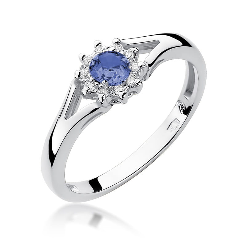 Gold Ring With Tanzanite And Diamonds