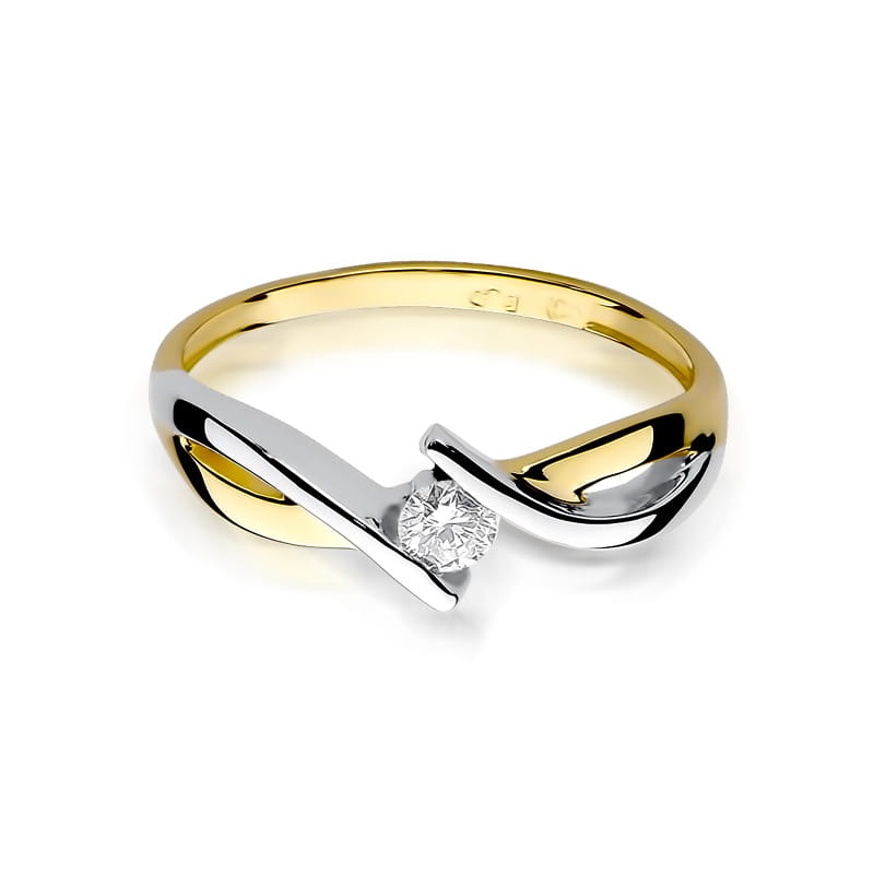 Gold Ring With Diamond