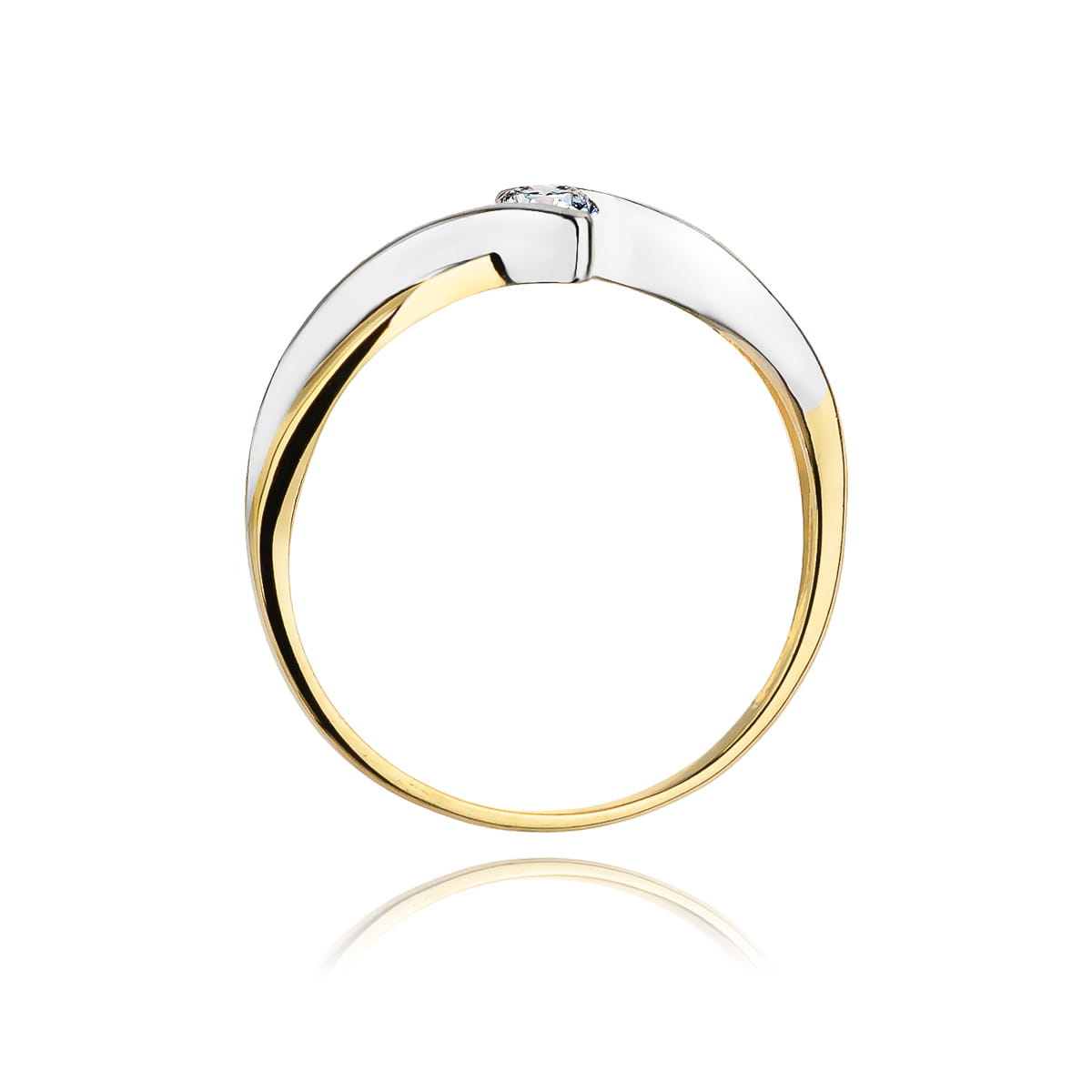 Gold Ring With Diamond
