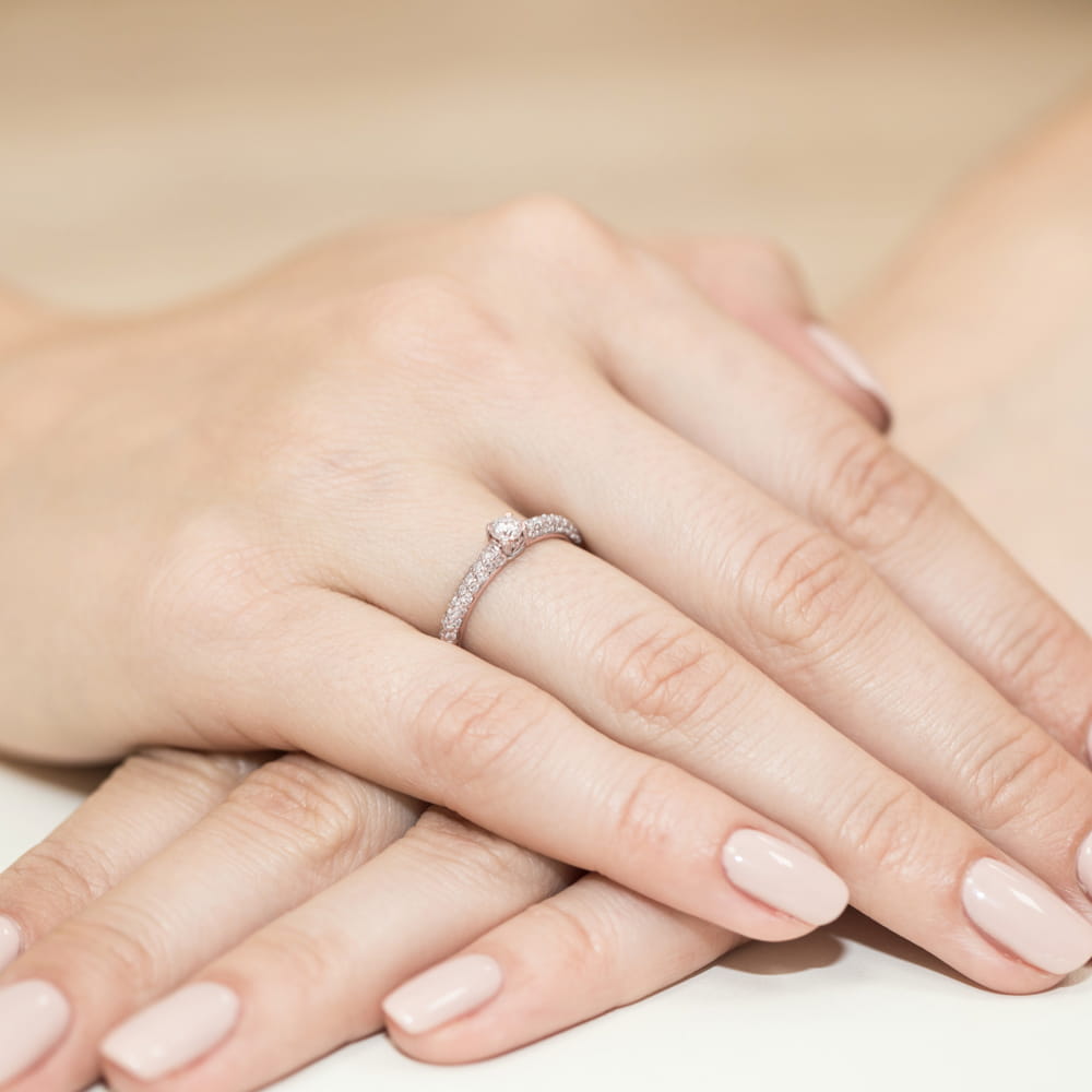 Gold Ring With Diamonds