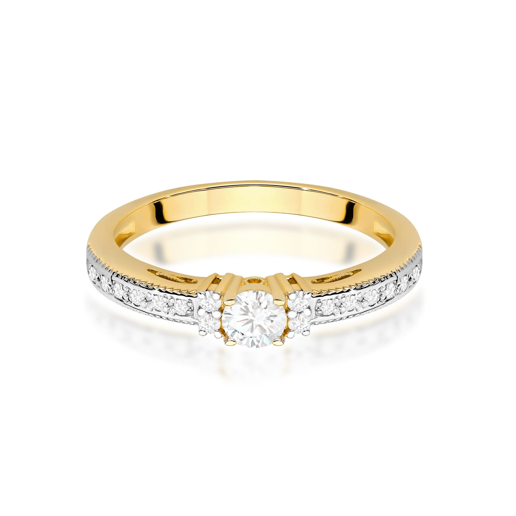 Gold Ring With Diamonds