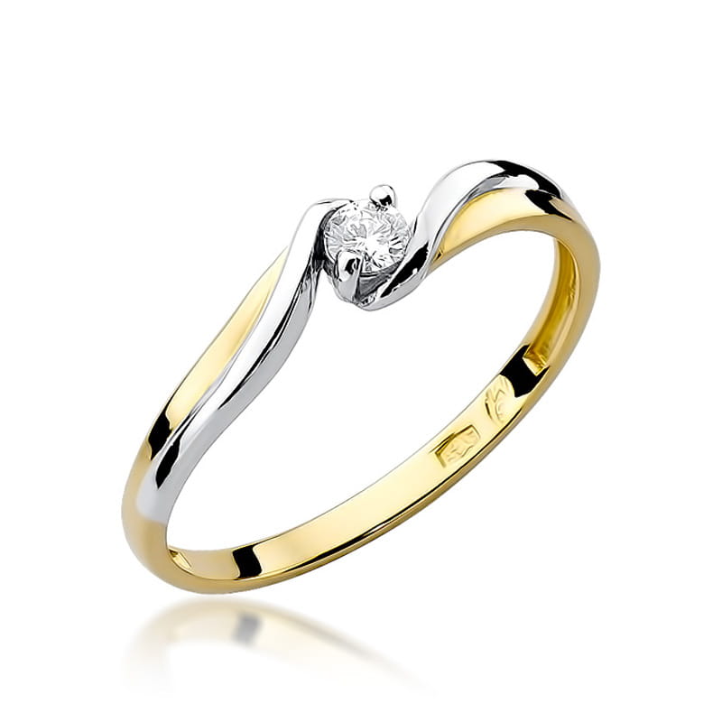 Gold Ring With Diamond