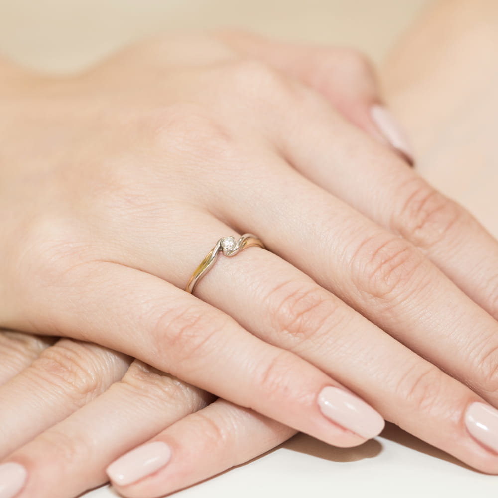 Gold Ring With Diamond