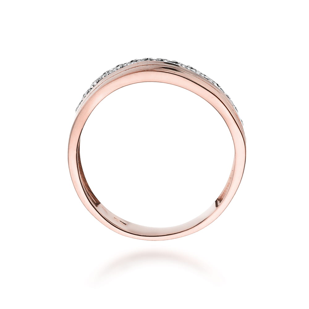 Gold Ring With Diamonds