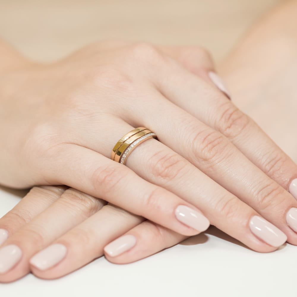 Gold Ring With Diamonds