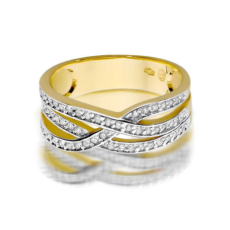 Gold Ring With Diamond