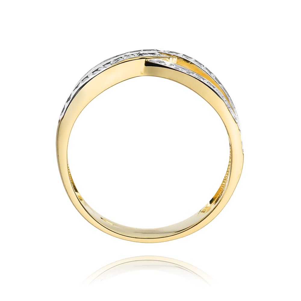 Gold Ring With Diamond