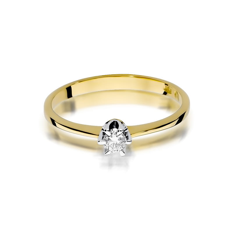 Gold Ring With Diamond
