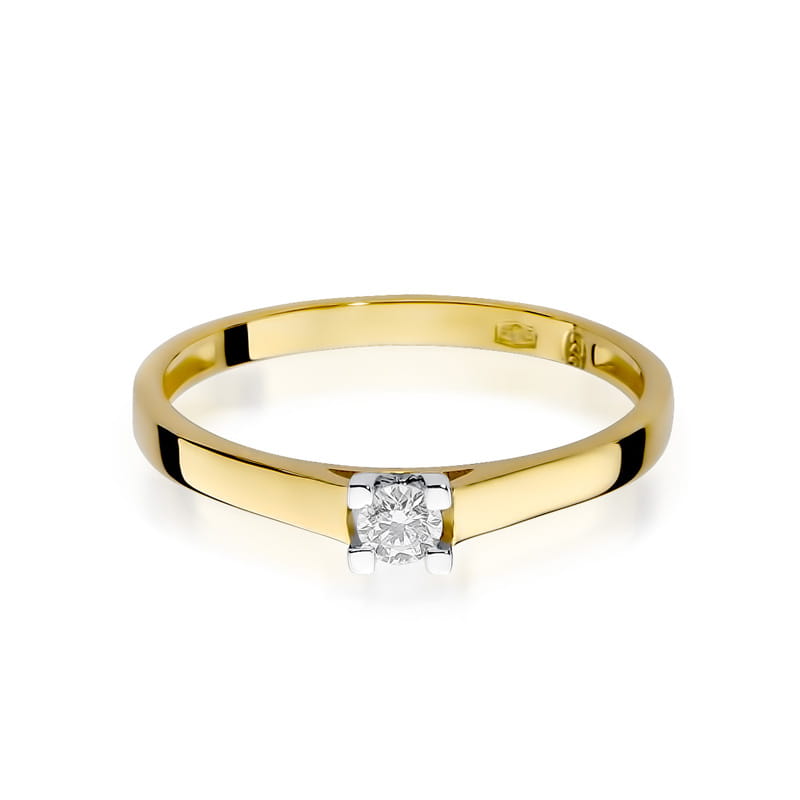 Gold Ring With Diamond