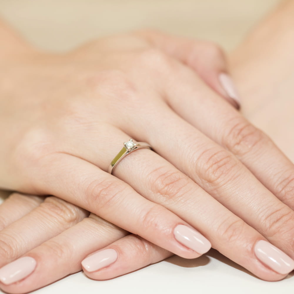 Gold Ring With Diamond