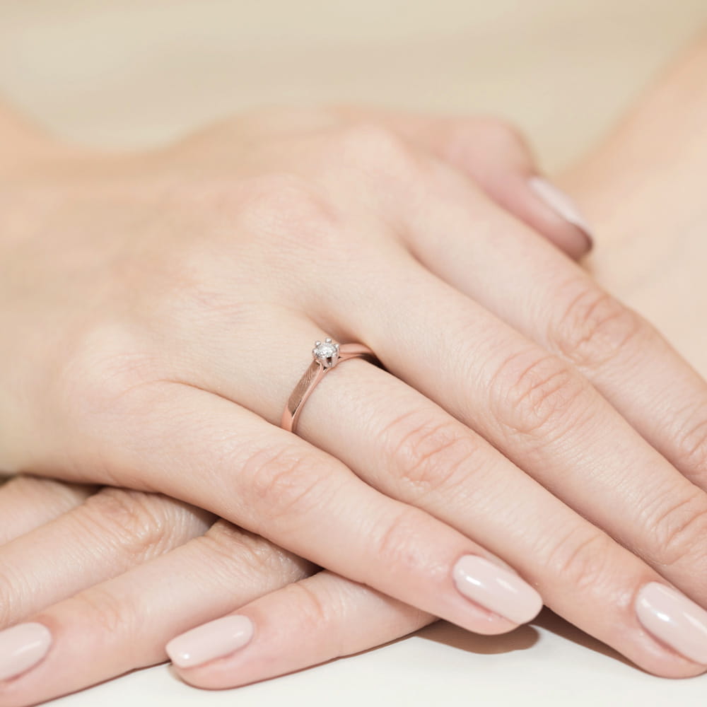 Gold Ring With Diamond