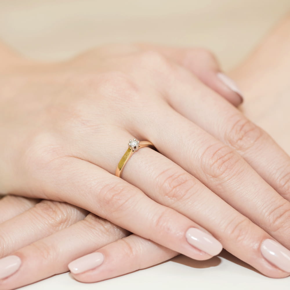 Gold Ring With Diamond