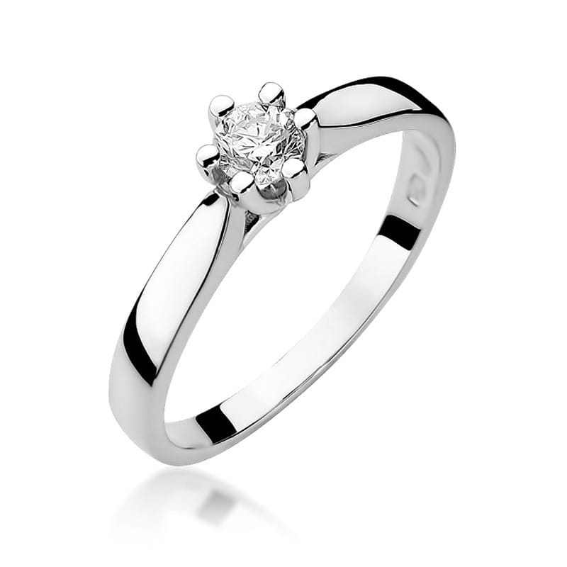 Gold Ring With Diamond