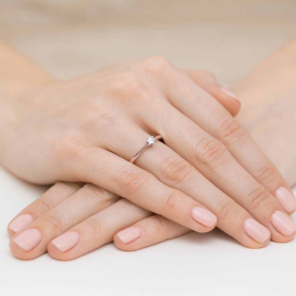 Gold Ring With Diamond