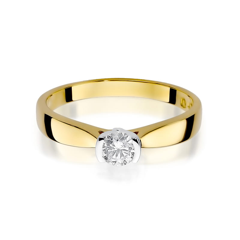 Gold Ring With Diamond