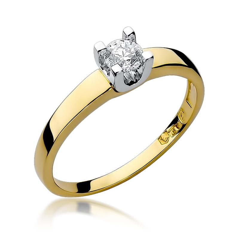 Gold Ring With Diamond