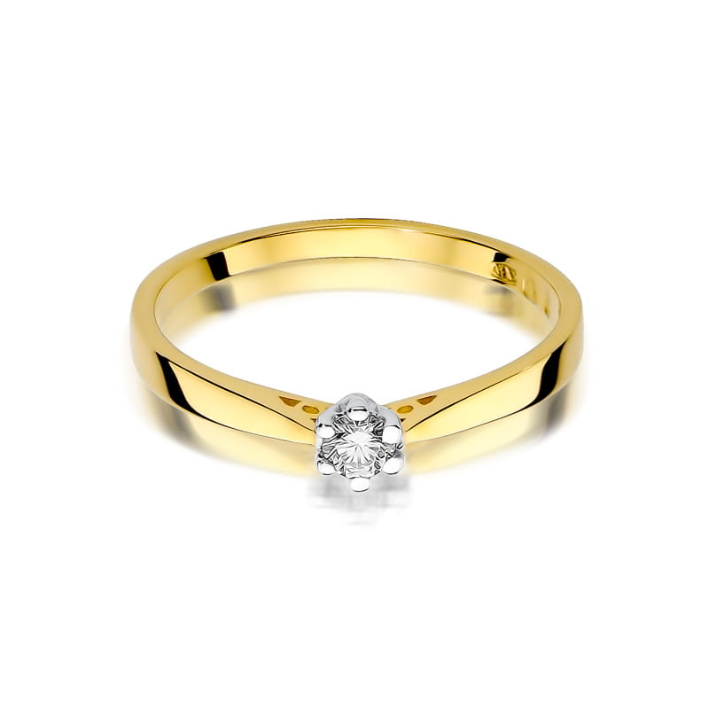 Gold Ring With Diamond