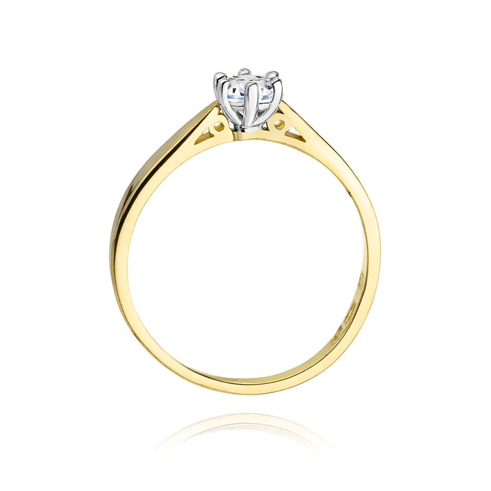 Gold Ring With Diamond
