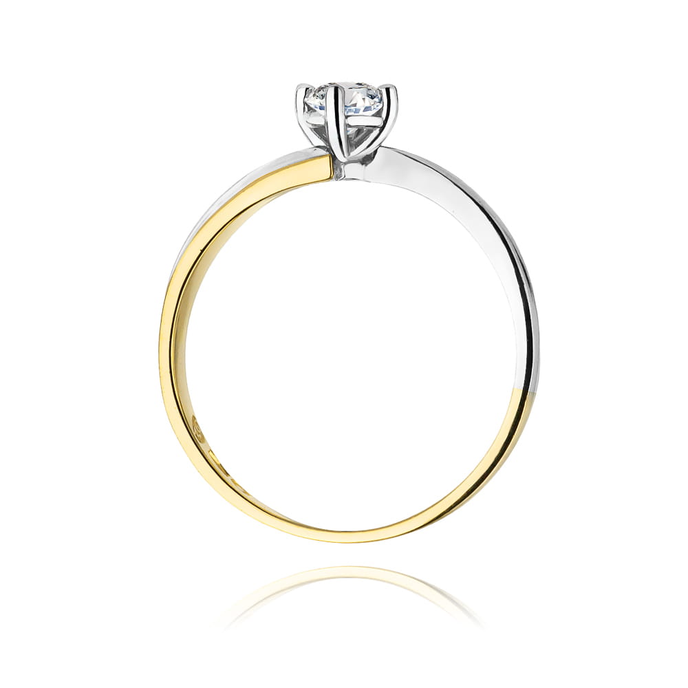 Gold Ring With Diamond