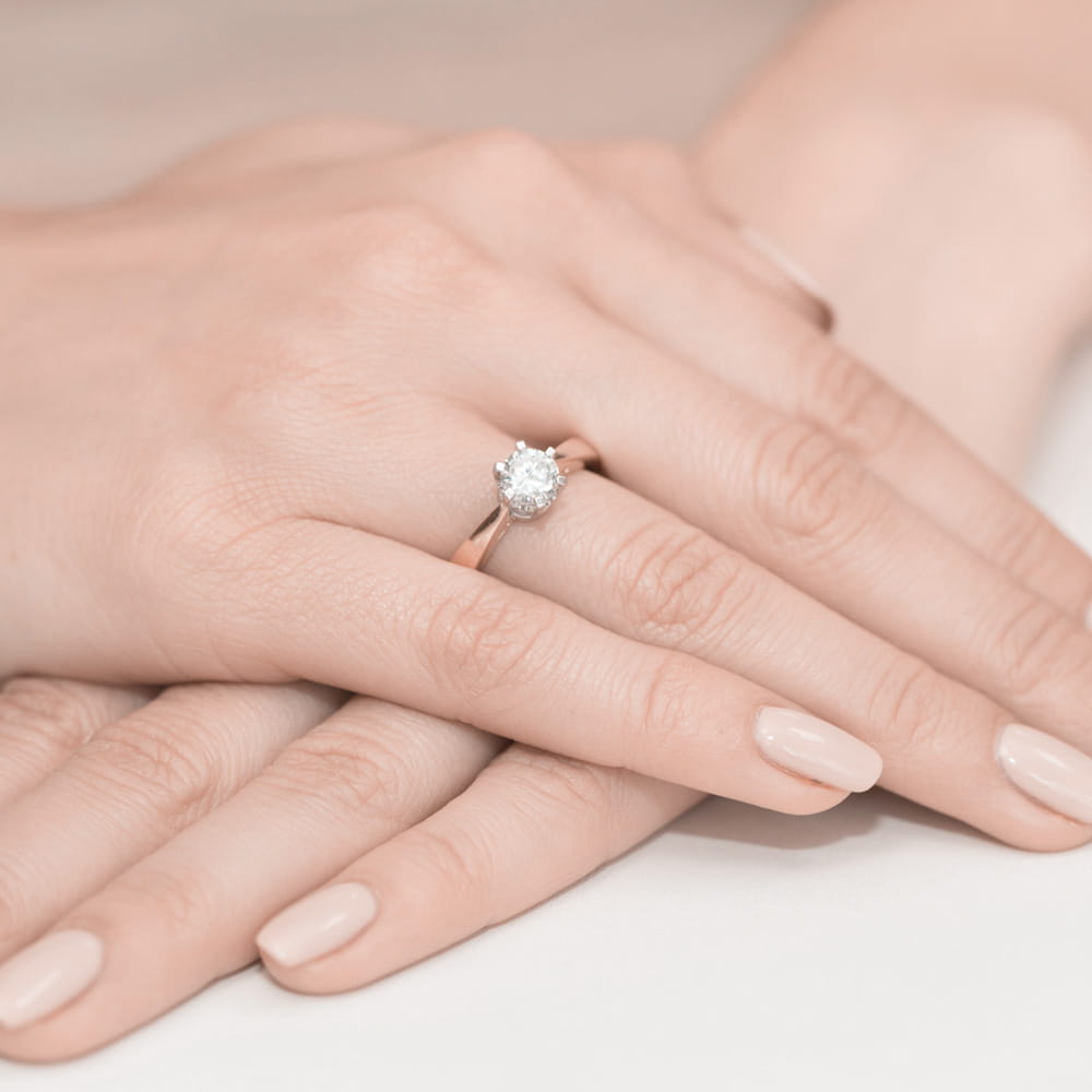 Gold Ring With Diamond