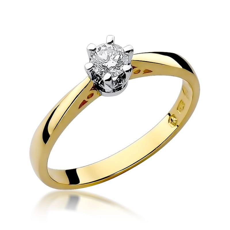 Gold Ring With Diamond