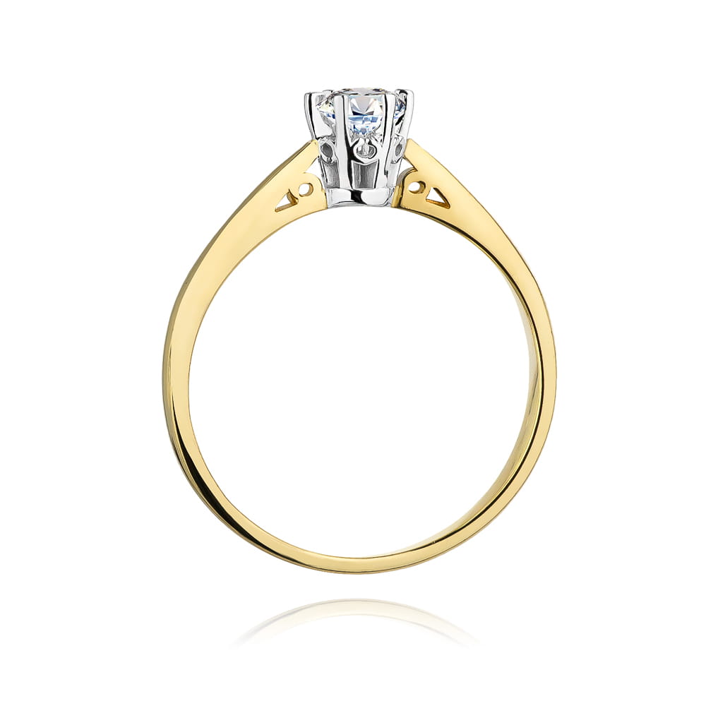 Gold Ring With Diamond