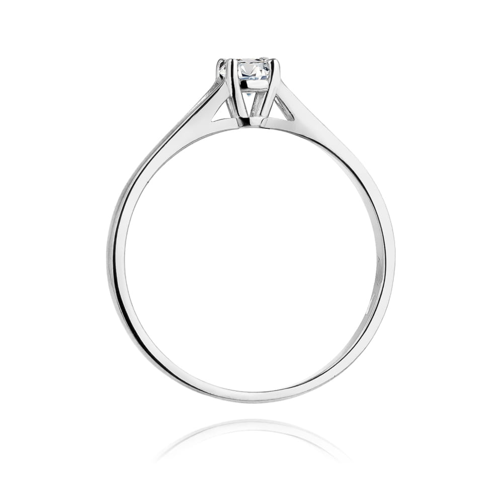 Gold Ring With Diamond