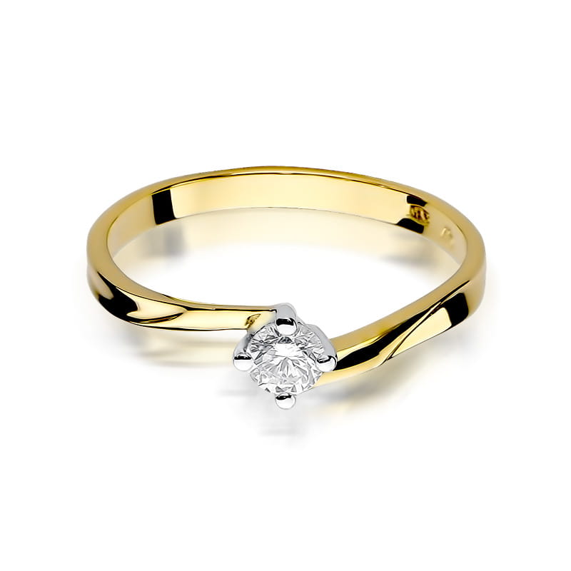 Gold Ring With Diamond