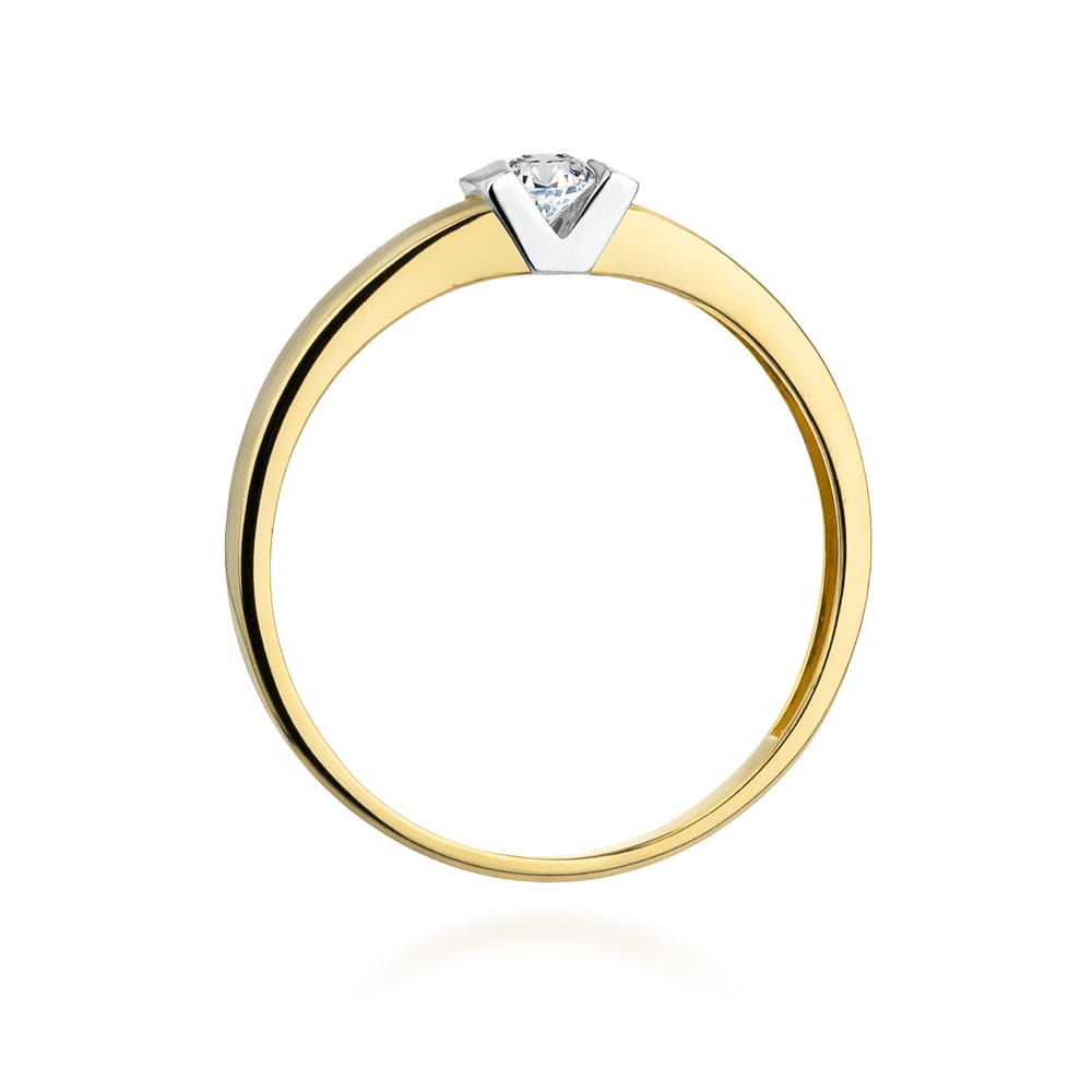 Gold Ring With Diamond