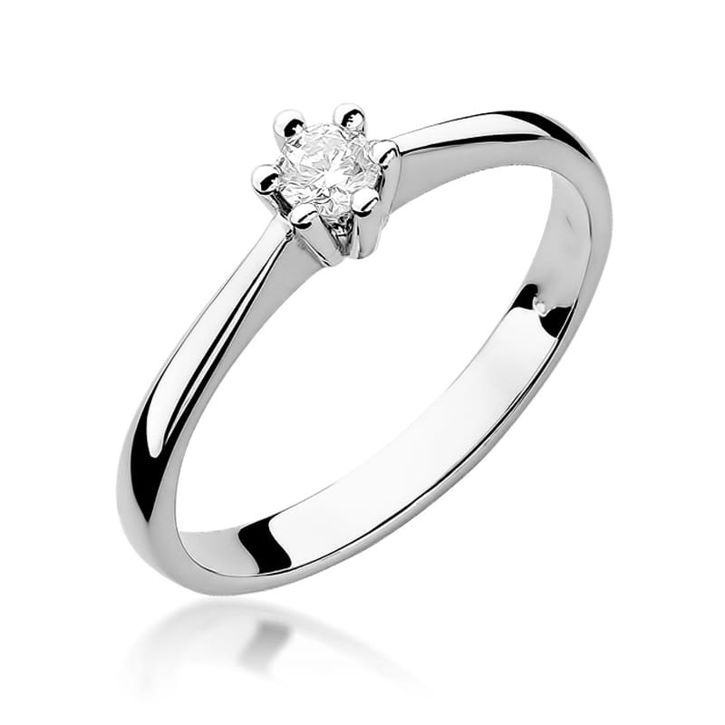Gold Ring With Diamond