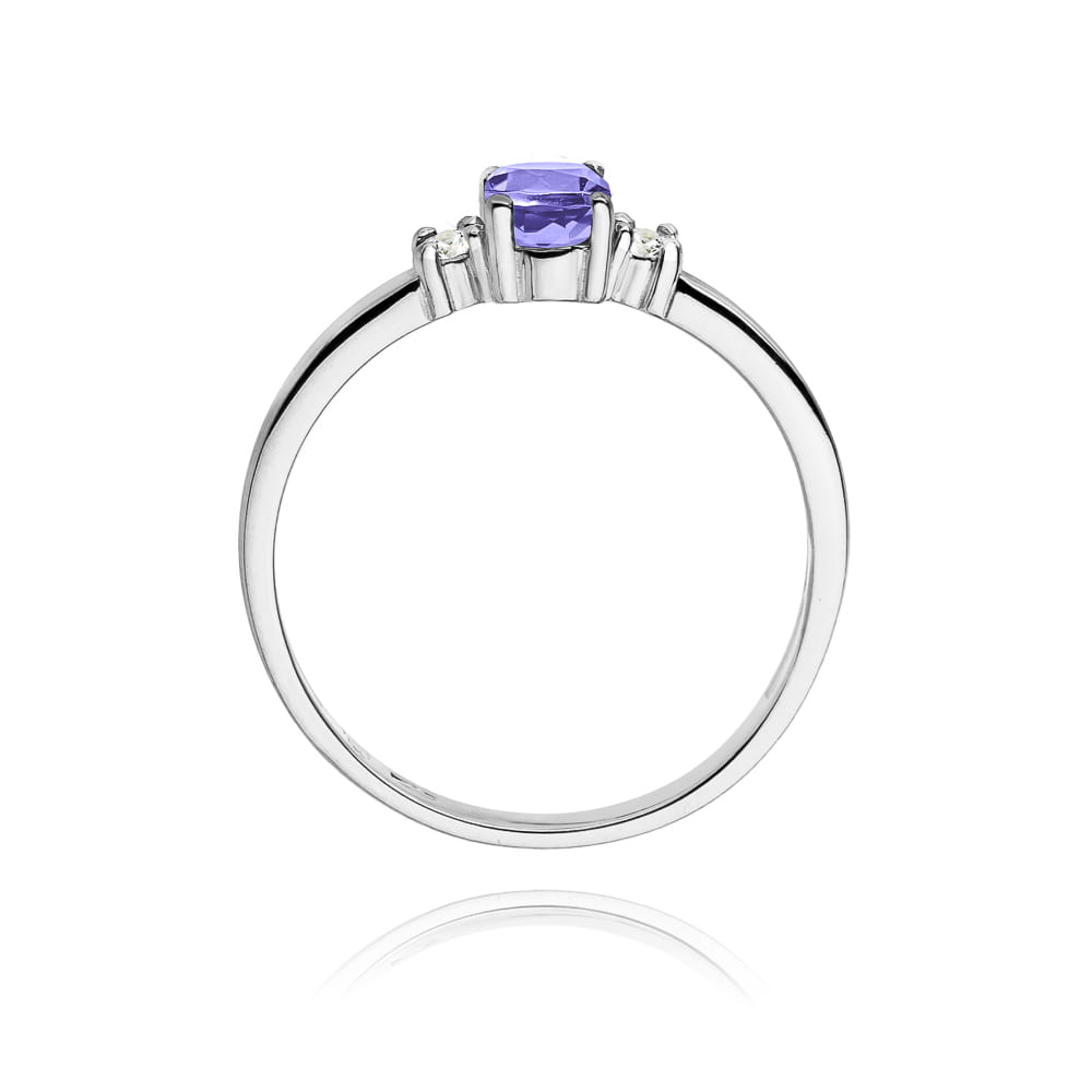 Gold Ring With Tanzanite And Diamonds