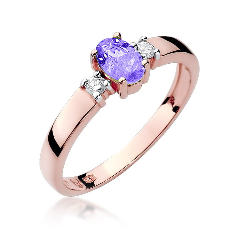 Gold Ring With Tanzanite And Diamonds