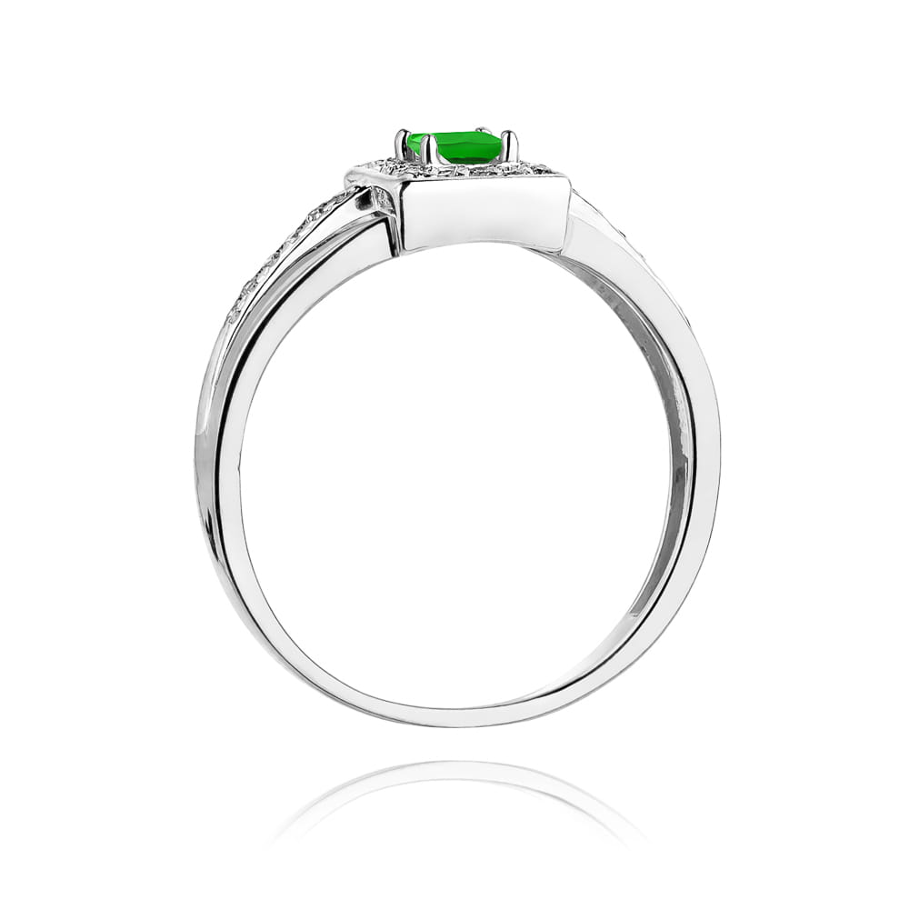 Gold Ring With Emerald And Diamonds
