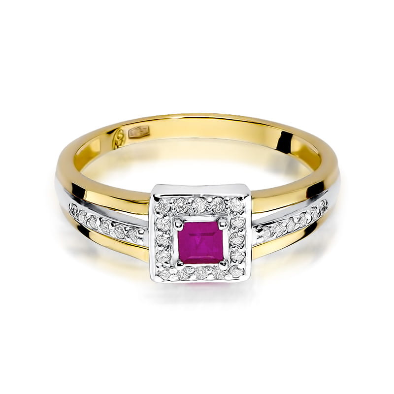 Gold Ring With Ruby And Diamonds