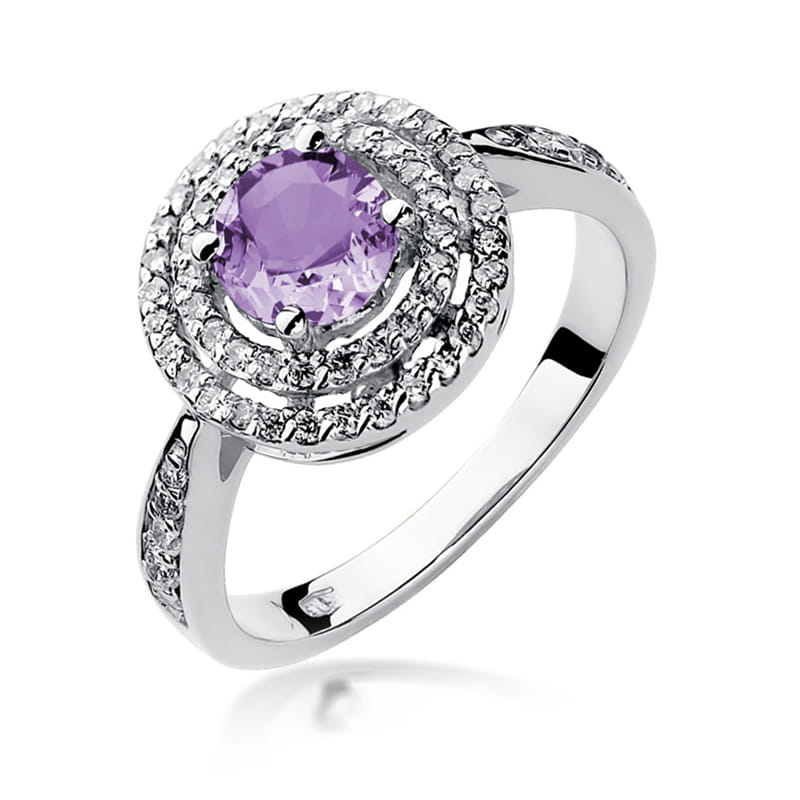 Gold Ring With Amethyst And Diamonds