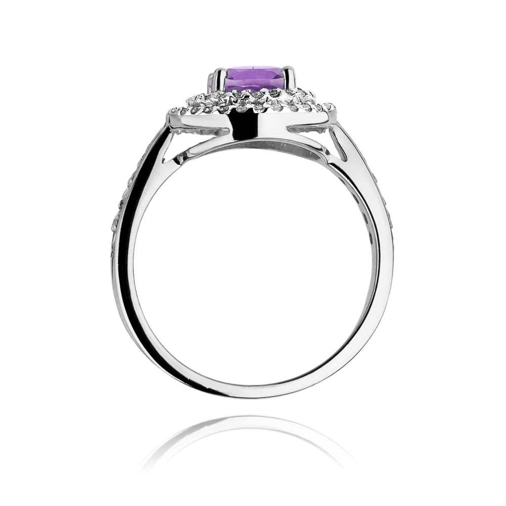 Gold Ring With Amethyst And Diamonds